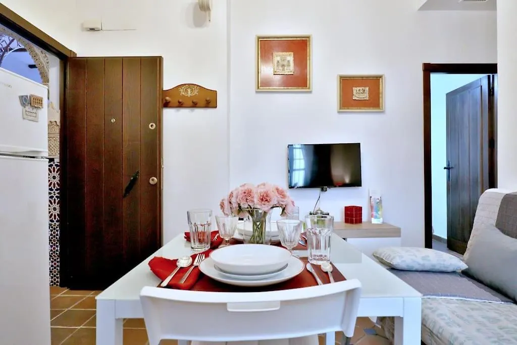 Apartment Horno24, Alojamiento Con Patio Andaluz, Tipico De Cordoba